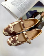 Cargar imagen en el visor de la galería, Flats Cow Mentha Mia B002
